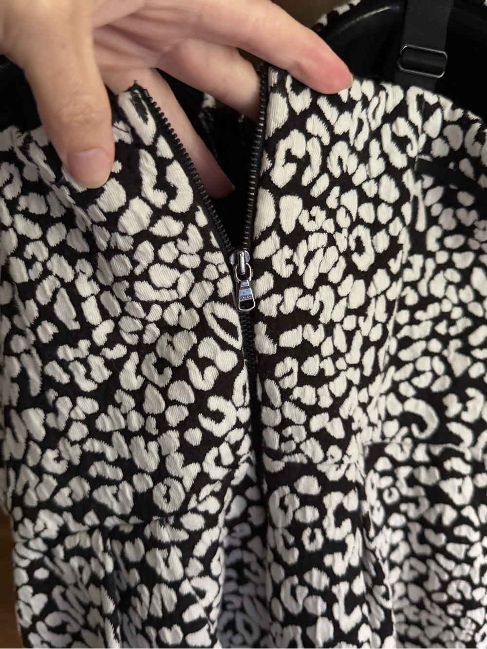 Guess Black and White Printed Bustier Camisole - Picture 4 of 8